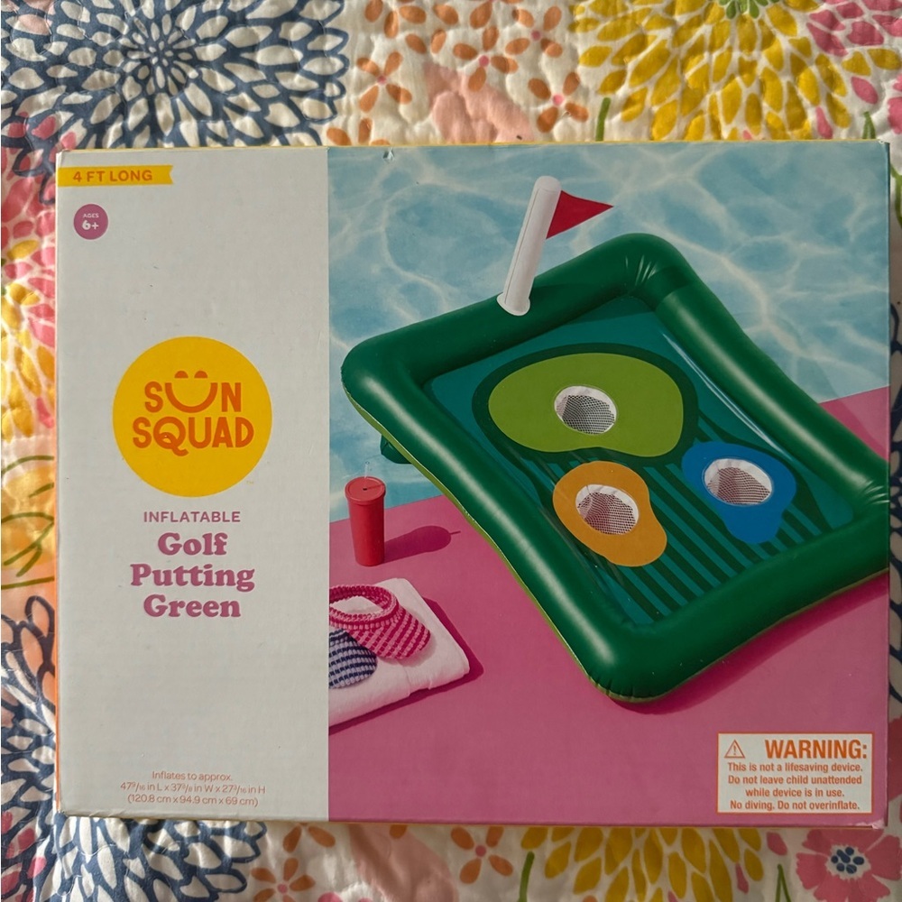 New inflatable golf putting green